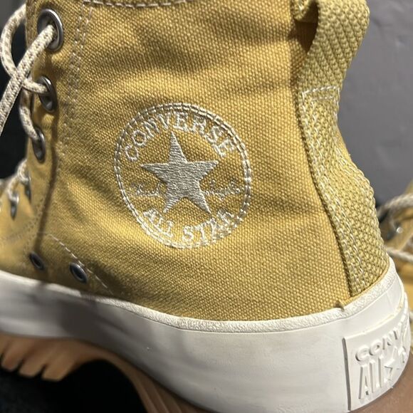 🔥 CONVERSE Chuck Taylor All Star Lugged 2.0 Utility High Sneaker Gold Women Sz - Picture 9 of 14